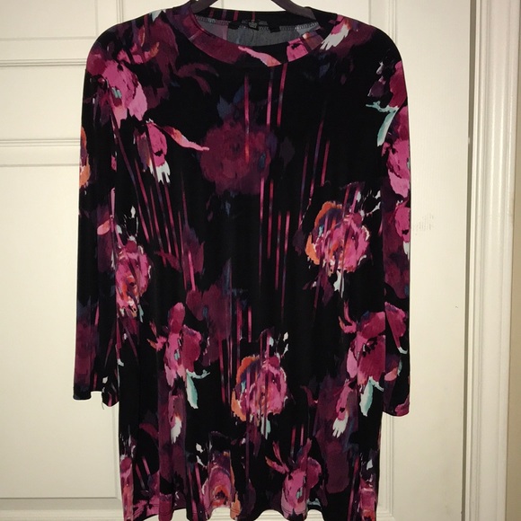 Investments Tops - Floral Blouse